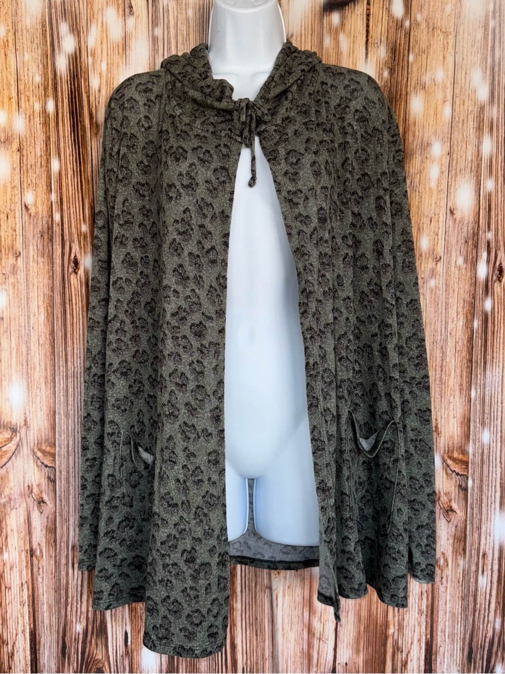 Lucky Brand Green Leopard Print Long Sleeve Hooded Open Cardigan